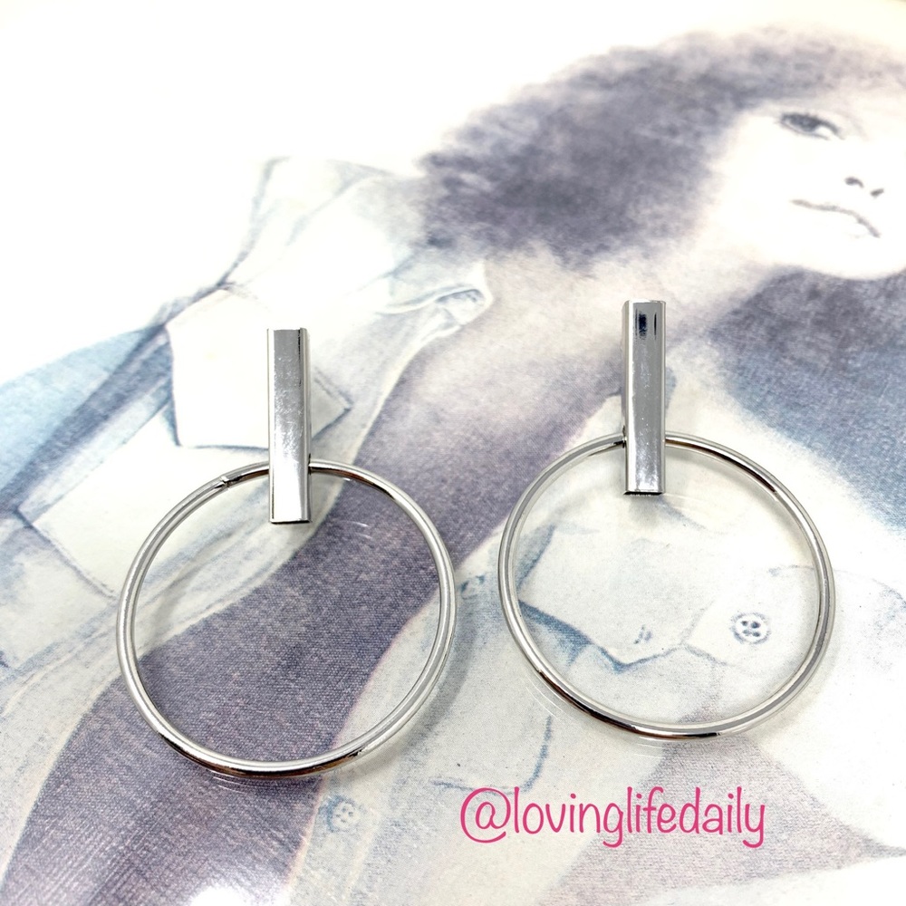 2/3/4-$18/20/24 Antonia Hoop Drop Circle Earrings - Picture 4 of 7